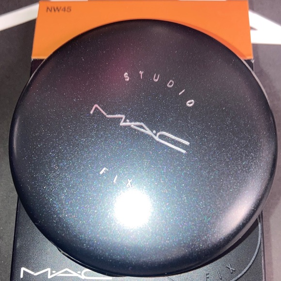 x1 MAC NW45 STUDIO FIX POWDER PLUS FOUNDATION BRAND NEW BOXED - Picture 8 of 13